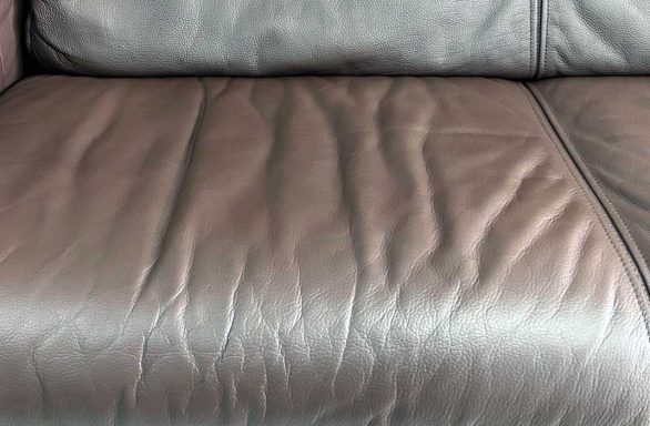 Original mit Zukunft: Frische Farbe, Pflegestoffe sowie Schutz gegen Abnutzung und UV-Licht sorgen für viele weitere gemeinsame Jahre.